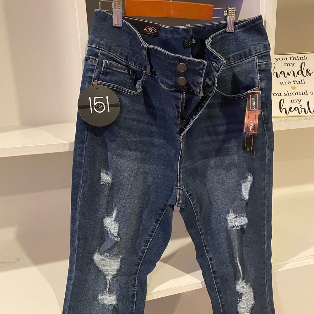Ashley Stewart “Love My Fit” Bombshell Fit Size 14W Denim Ripped Jeans